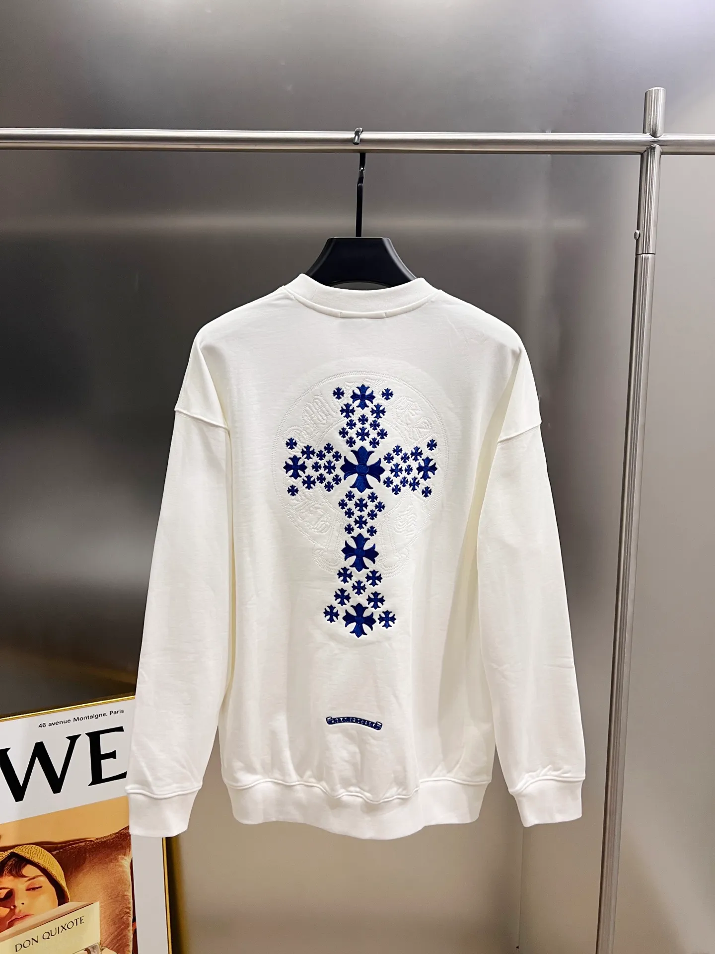 🅿️290 CH Crow 2025 autumn and winter new round neck long-sleeved sweatshirt, horseshoe Sanskrit letters + cross three-dimensional embroidery process, the real thing is great🔥Same style for men and women, loose version, size S M L XL XXL five sizes black white